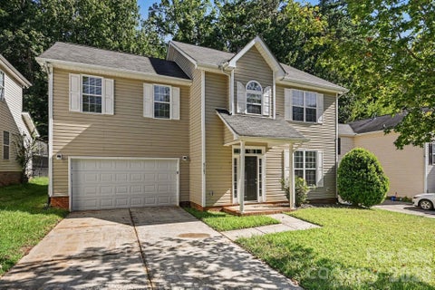 Photo of 4731 Canipe Drive, Charlotte, NC 28269 (MLS # 4429209)