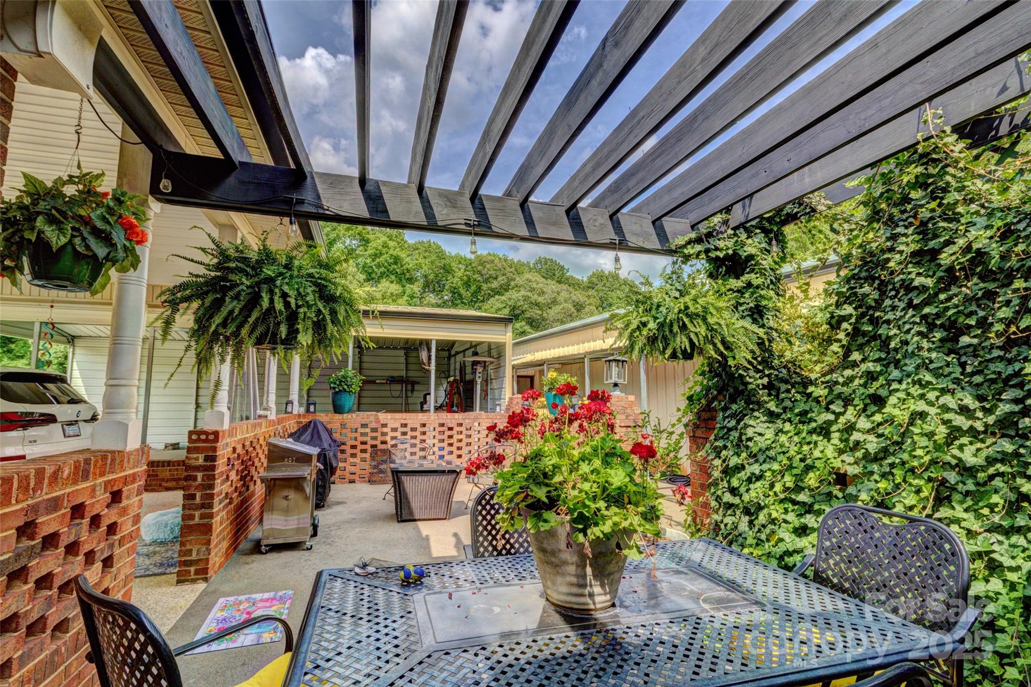 Suncrest - Residential