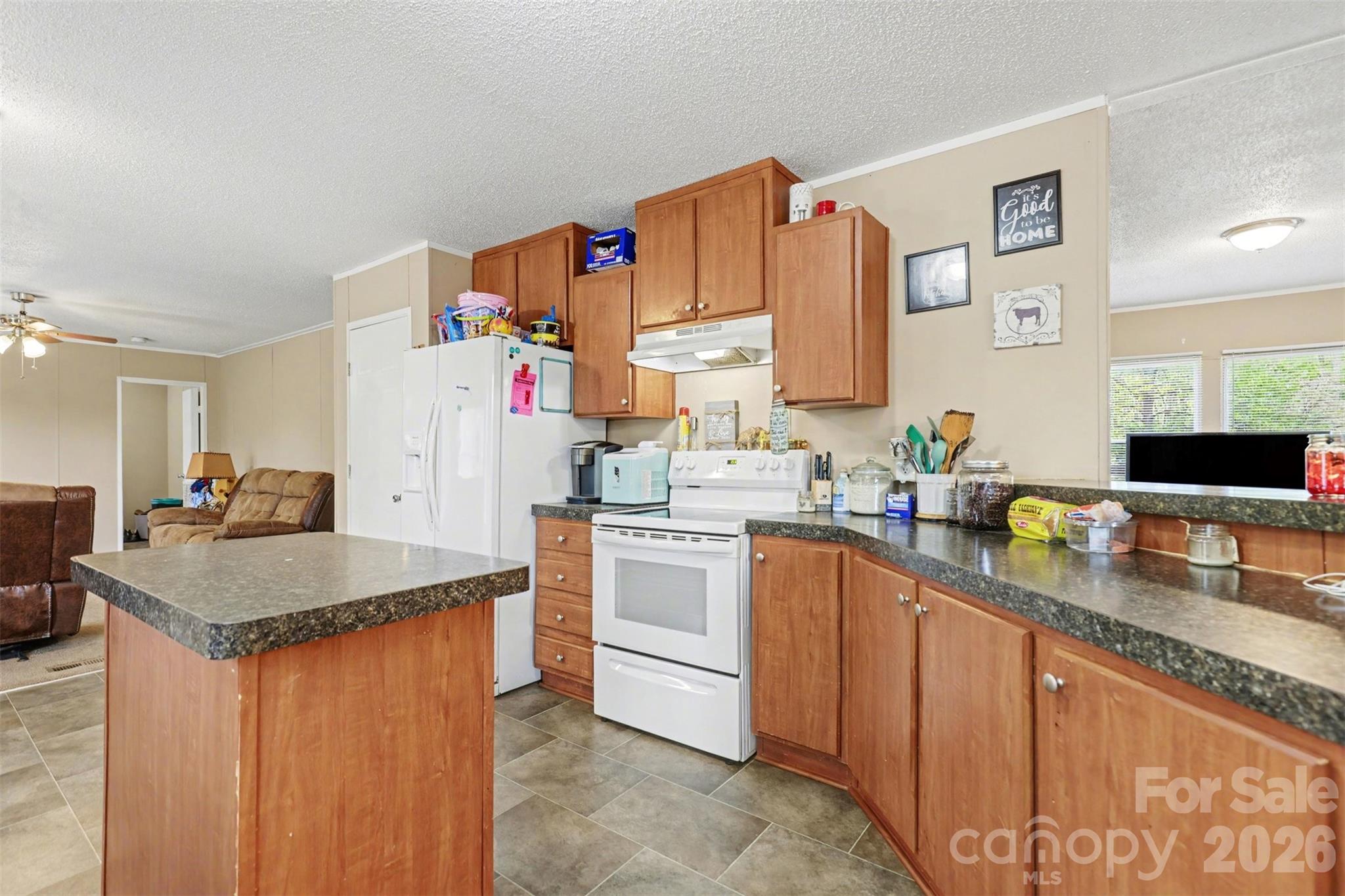 Pine Springs - Residential