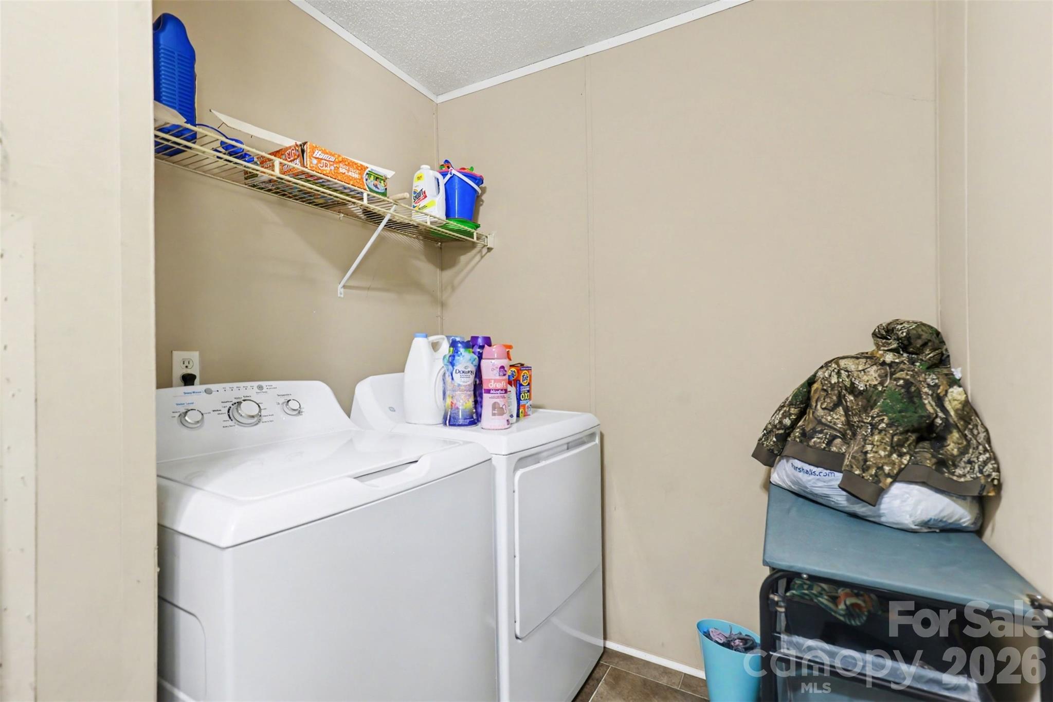 Pine Springs - Residential