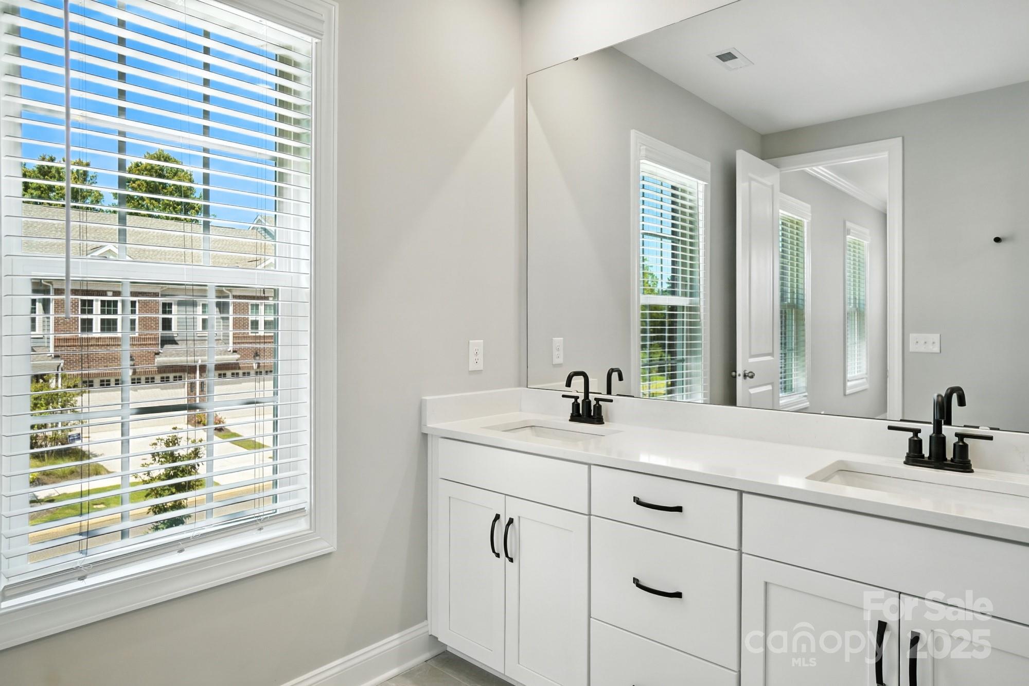 Townes At Wade Ardrey - Residential