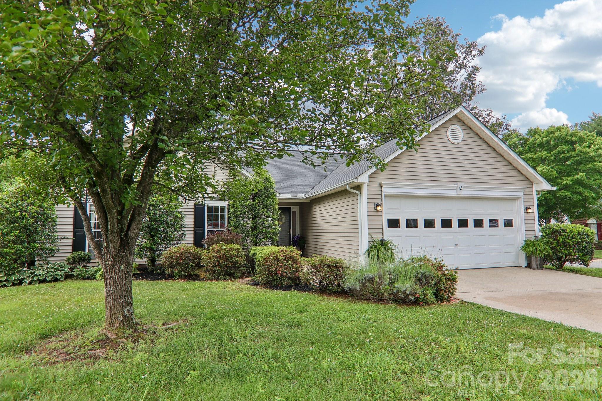 12 Wineberry Court