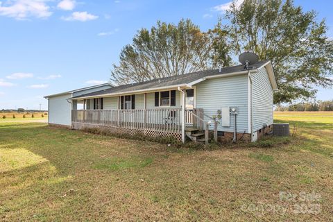 A home in Rutherfordton