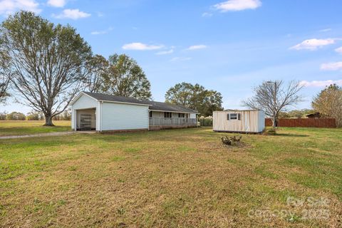 A home in Rutherfordton