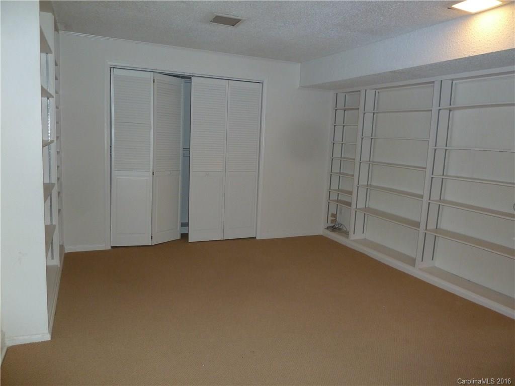 River Hills - Residential