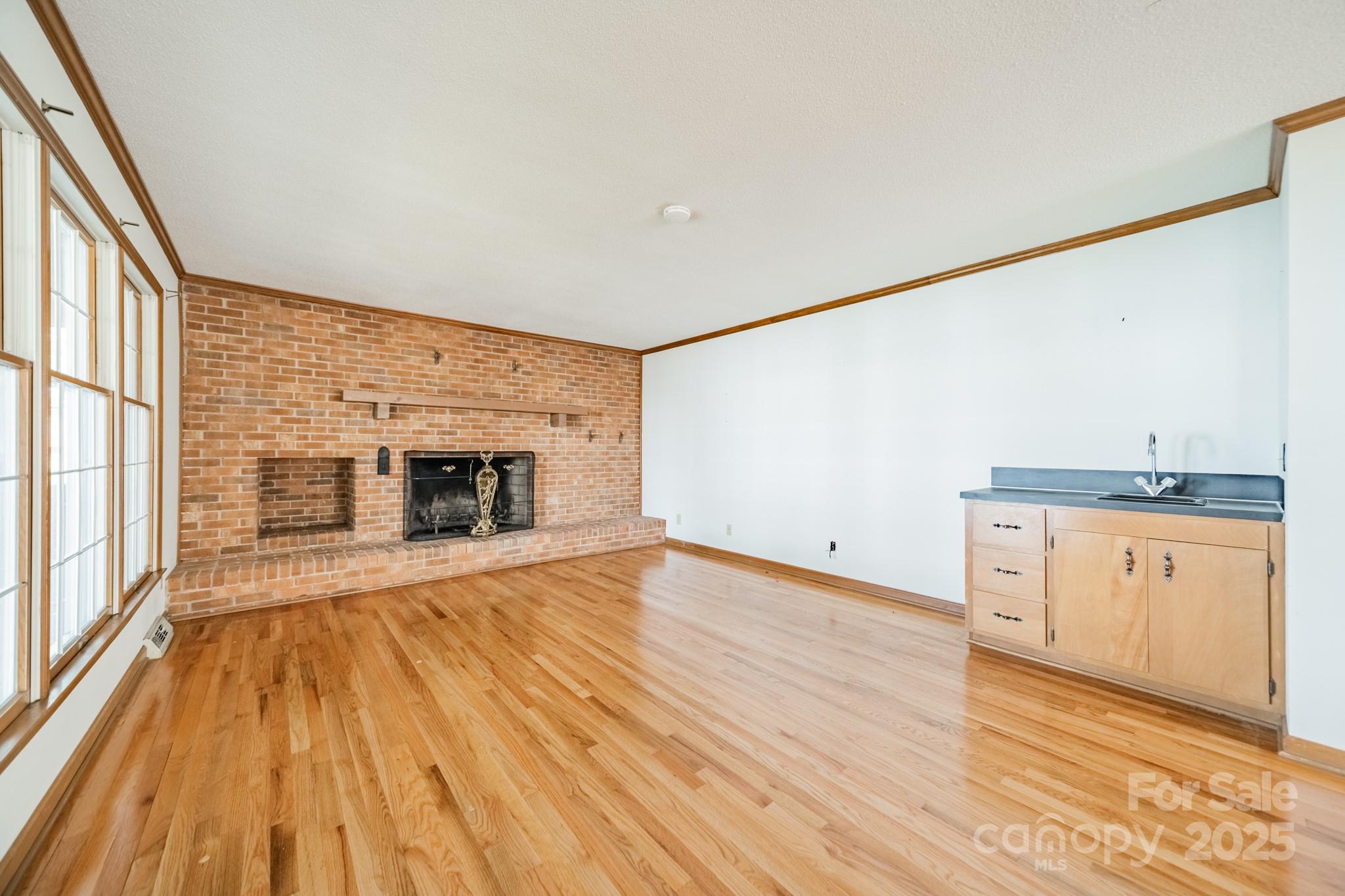 Island Forest - Residential