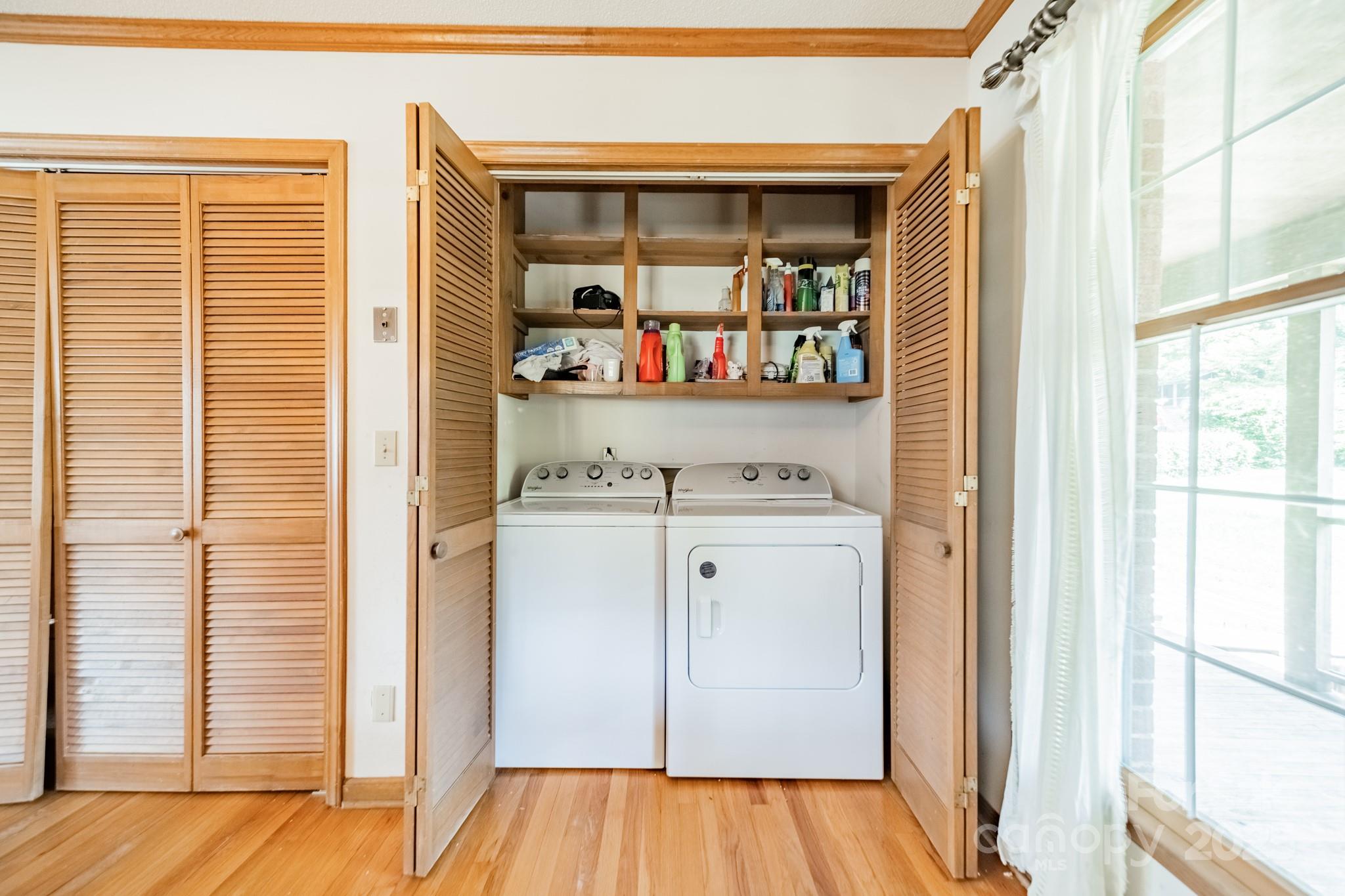 Island Forest - Residential