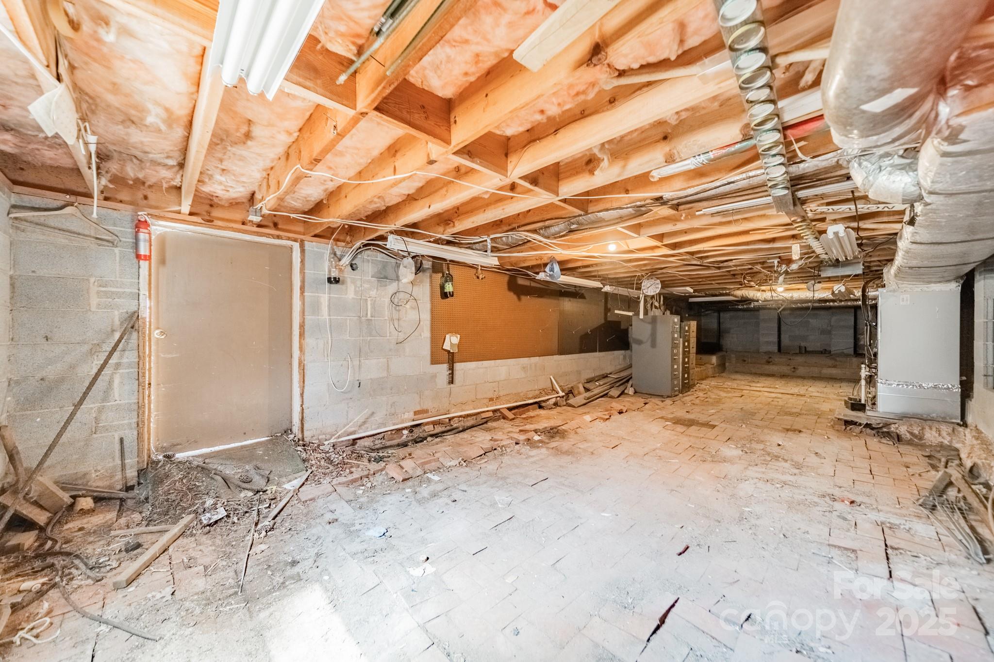 Island Forest - Residential