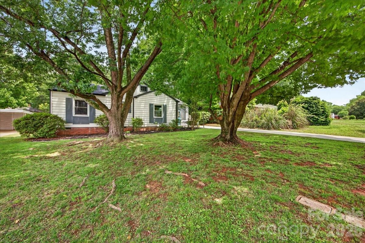 2225 Ashley Road