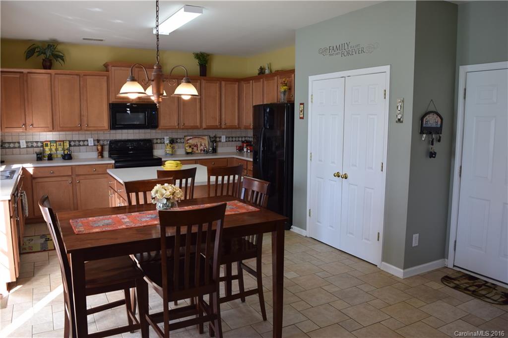 Old Stone Crossing - Residential