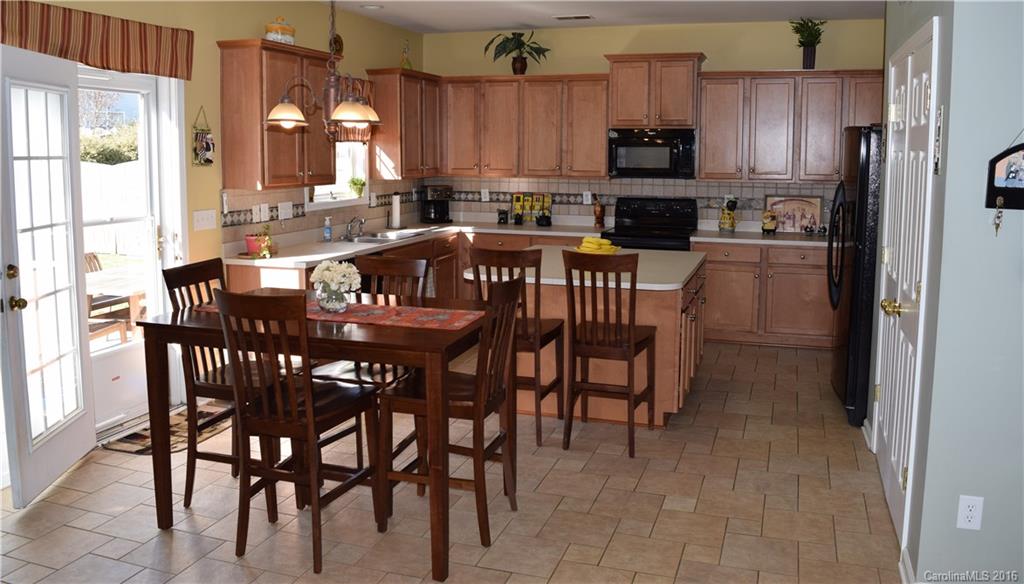 Old Stone Crossing - Residential