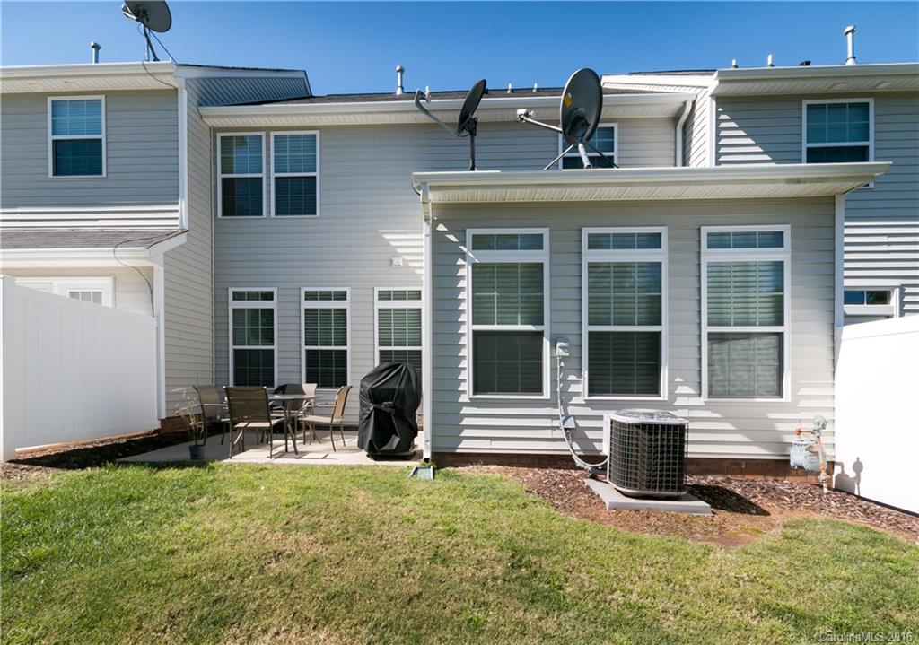 Palmetto Traces - Residential