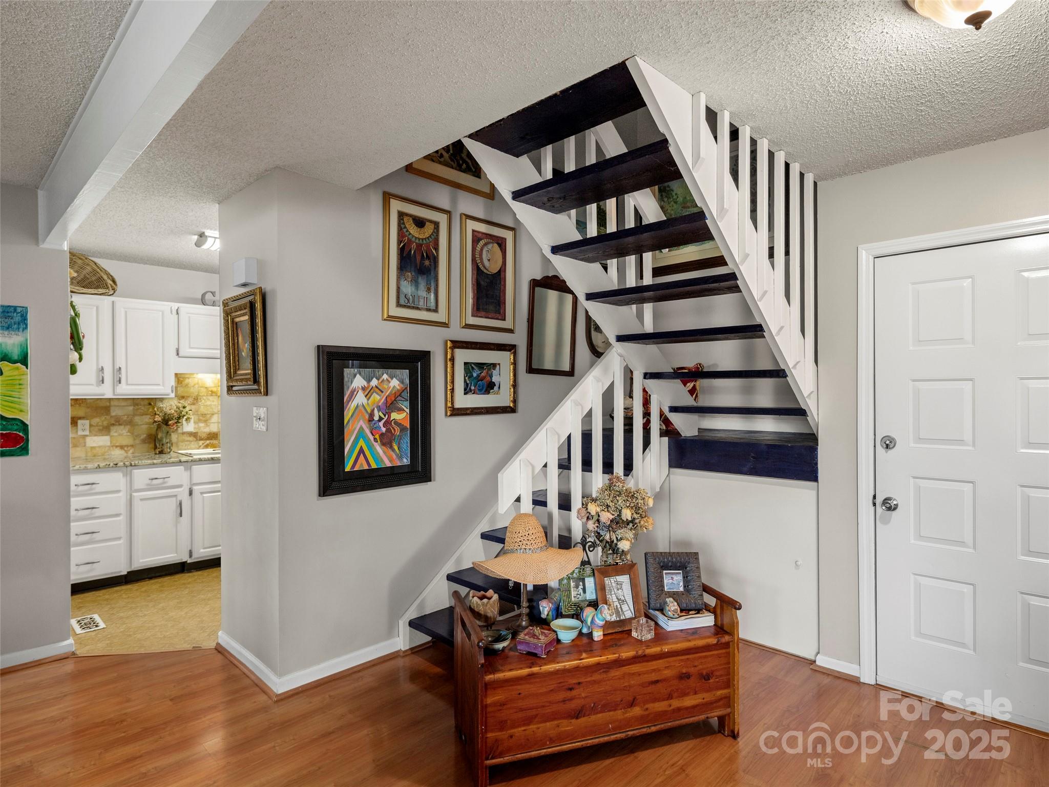 8 Village Drive