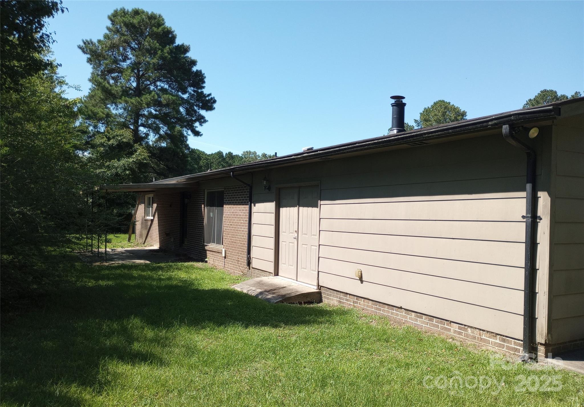 1601 Blue Spring Road