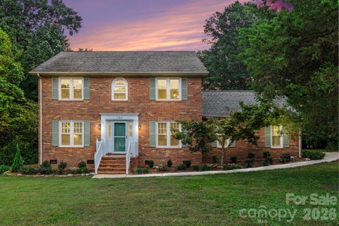 Photo of 1312 Bennington Drive NW, Concord, NC 28027 (MLS # 4430583)
