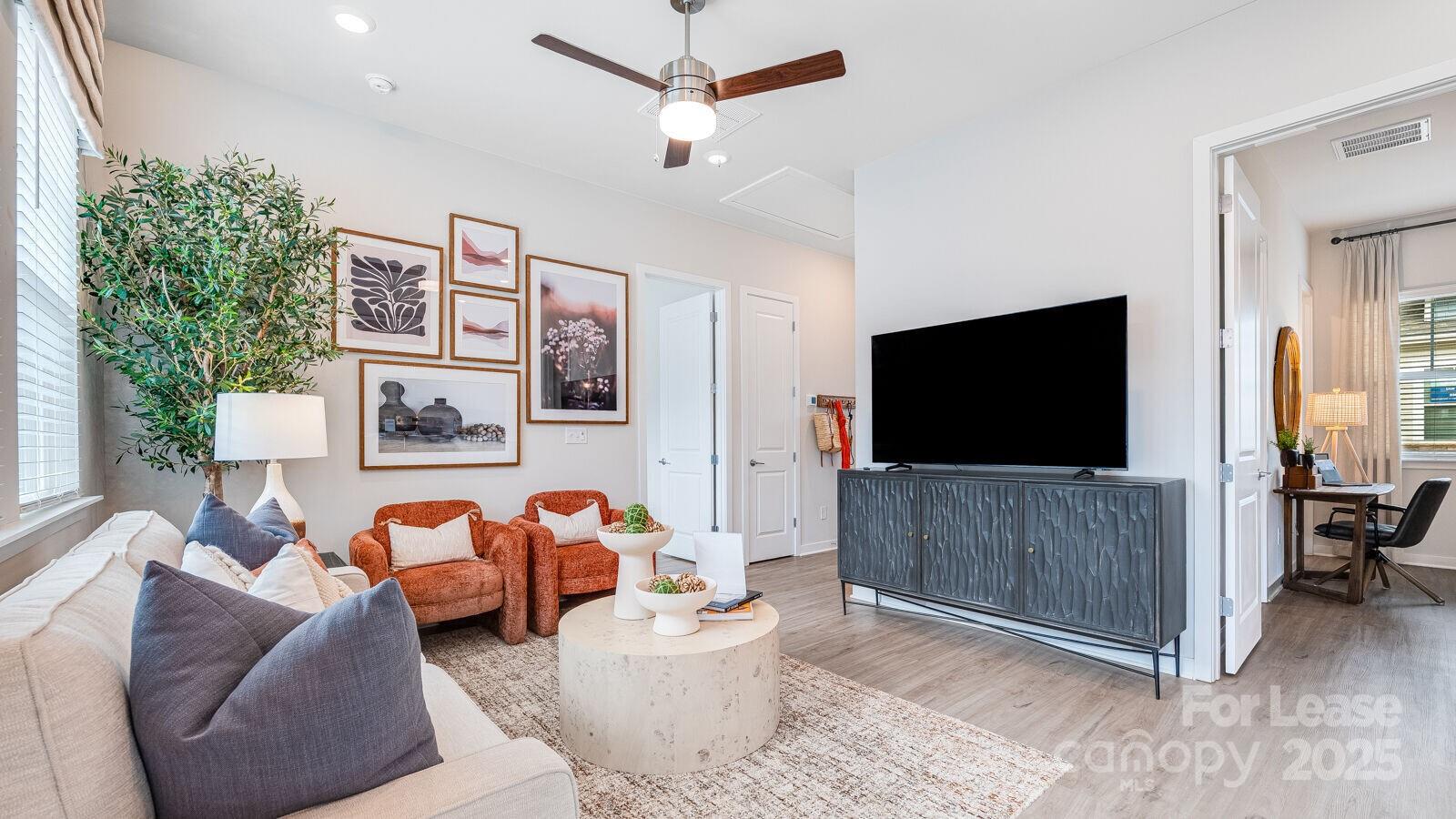 Monroe, North Carolina 28110, United States, 2 Bedrooms Bedrooms, ,2 BathroomsBathrooms,Residential,Active,34334