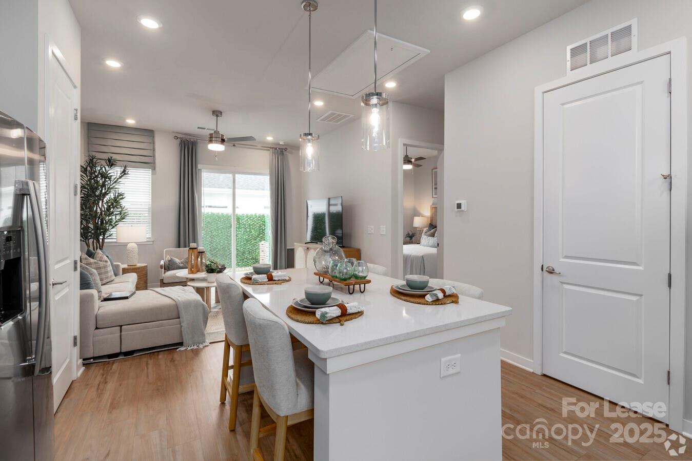 Monroe, North Carolina 28110, United States, 2 Bedrooms Bedrooms, ,2 BathroomsBathrooms,Residential,Active,34334