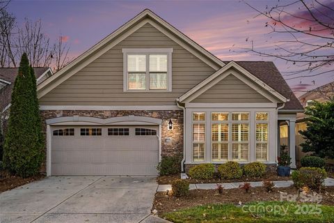 Photo of 904 Morningstar Lane, Matthews, NC 28104 (MLS # 4329288)