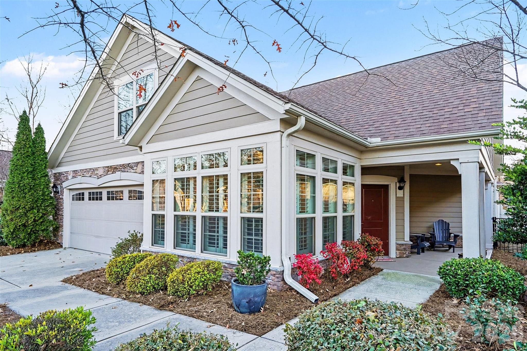 904 Morningstar Lane