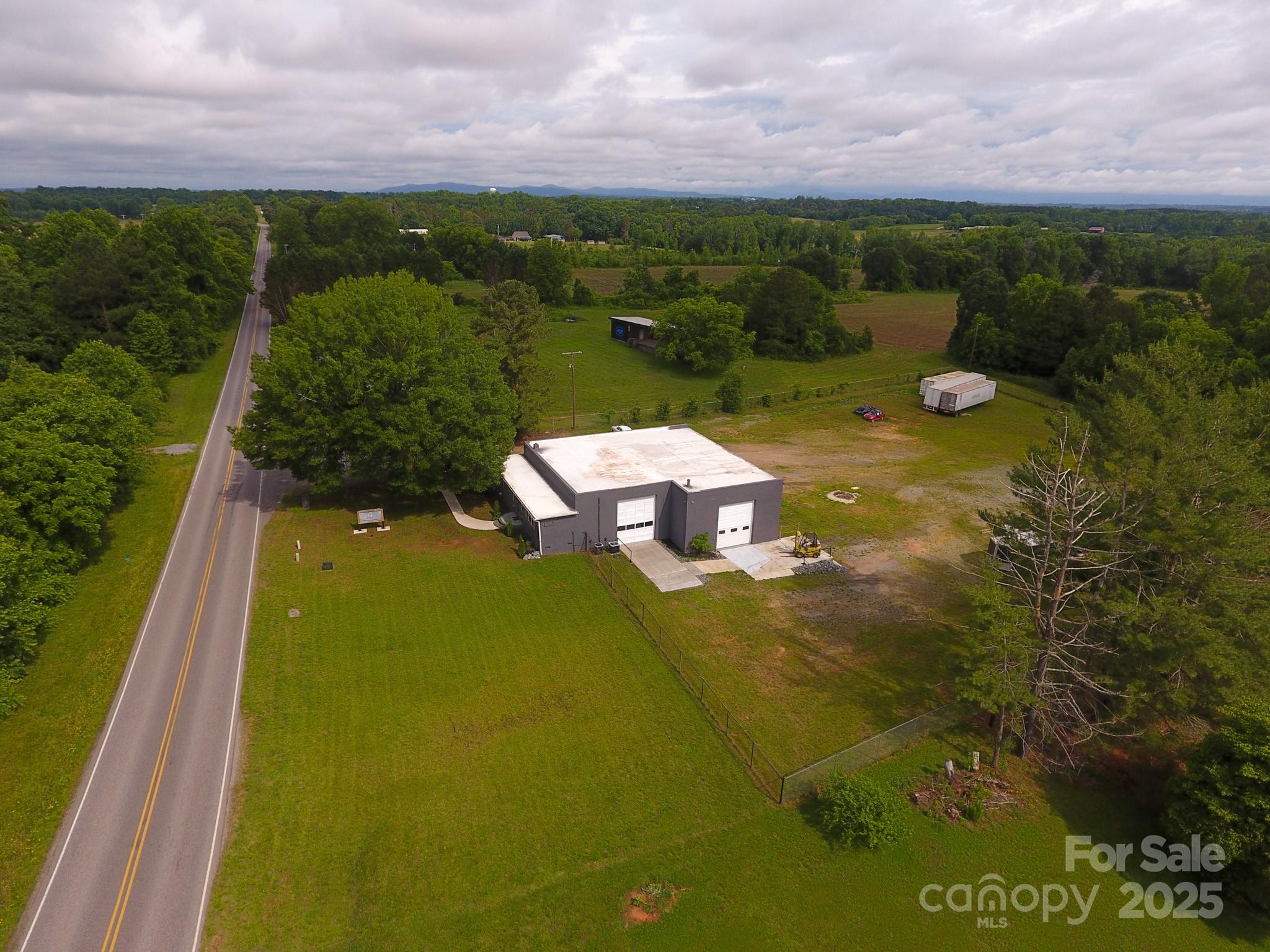 1028 Washburn Switch Road