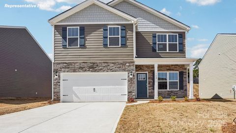 Photo of 7640 Bainbridge Road, Sherrills Ford, NC 28673 (MLS # 4285981)