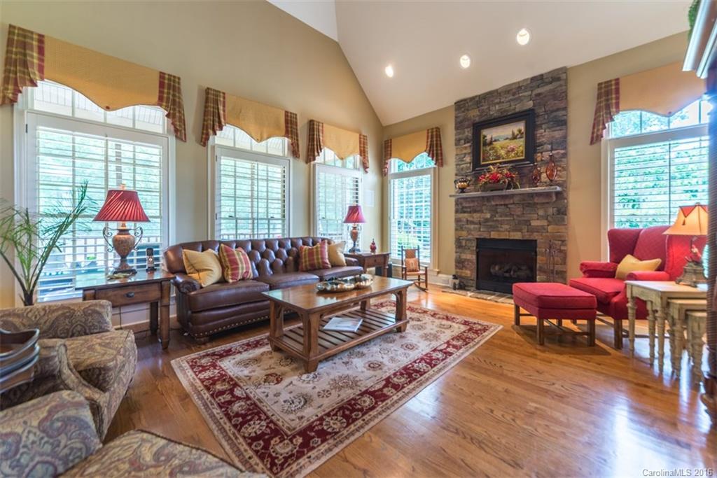 Sunset Ridge - Residential