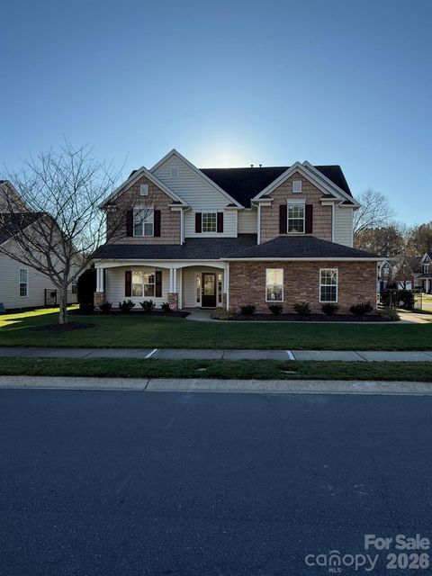 12304 Mcallister Park Drive Charlotte NC 28277