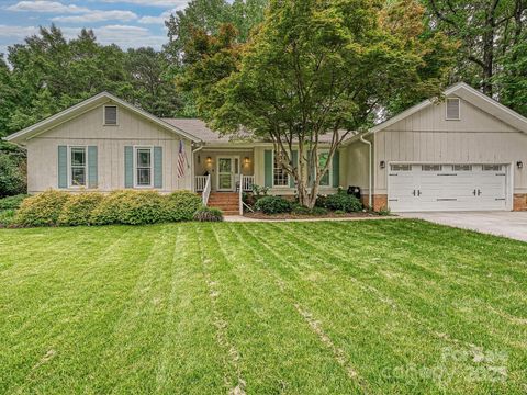2911 Butter Churn Lane Matthews NC 28105