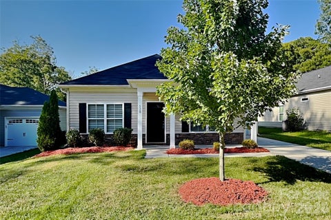 Photo of 528 Cabarrus Avenue, Mooresville, NC 28115 (MLS # 4427984)