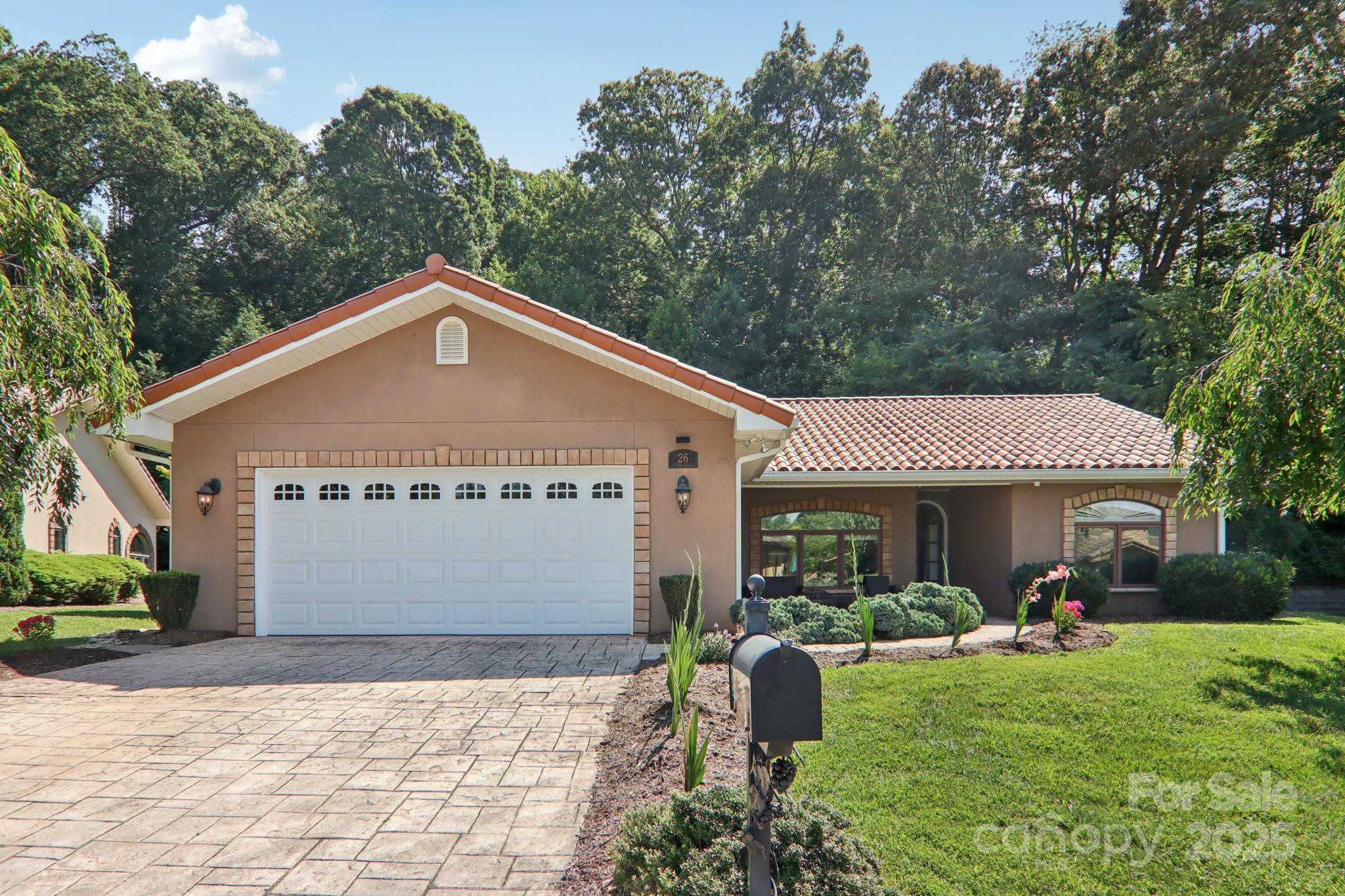 26 Ocaso Drive