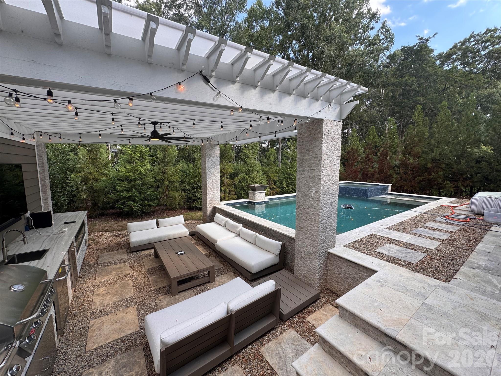 8916 Blakeney Drive