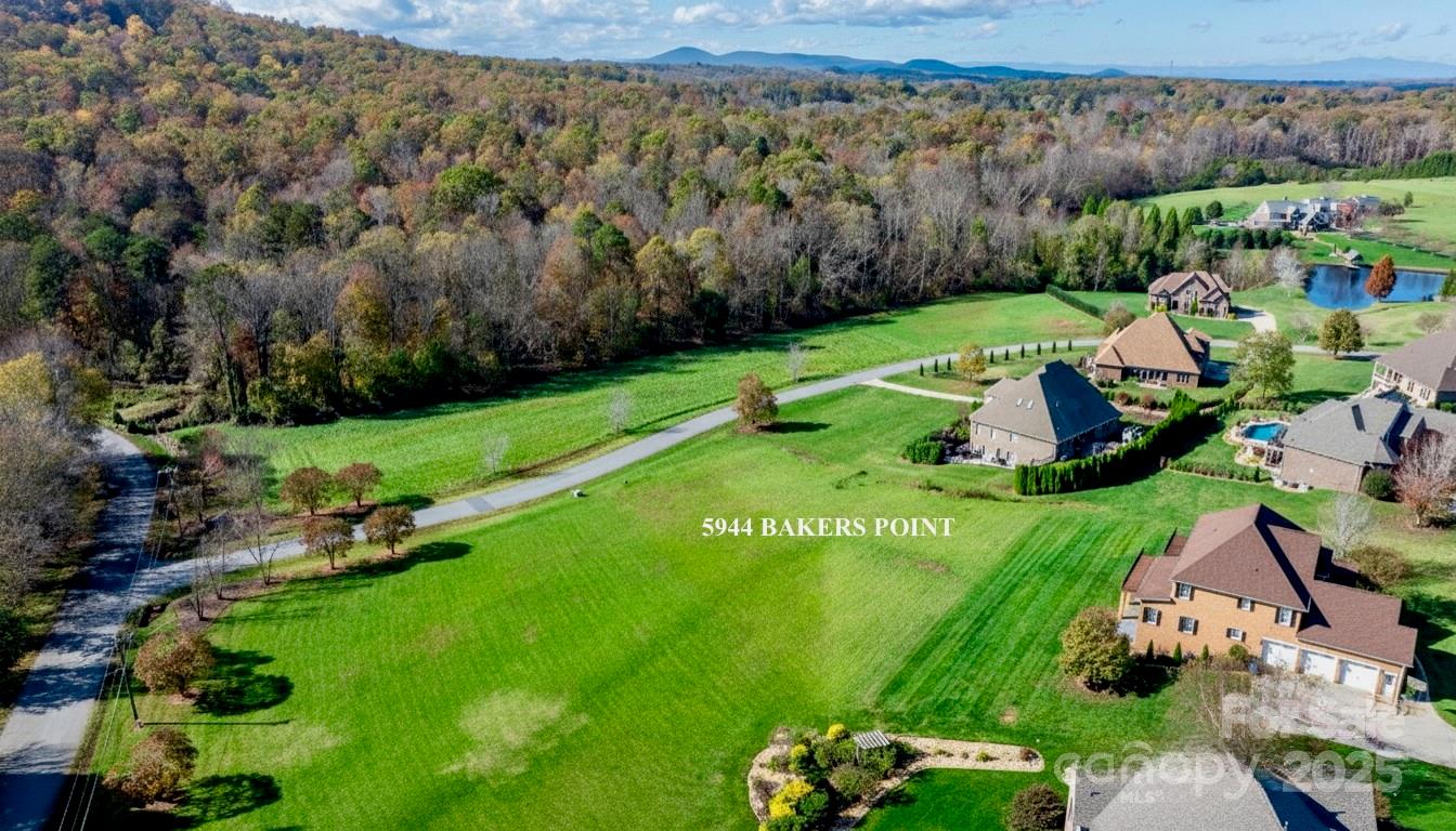 Howards Reach at Bakers Mountain - Residential