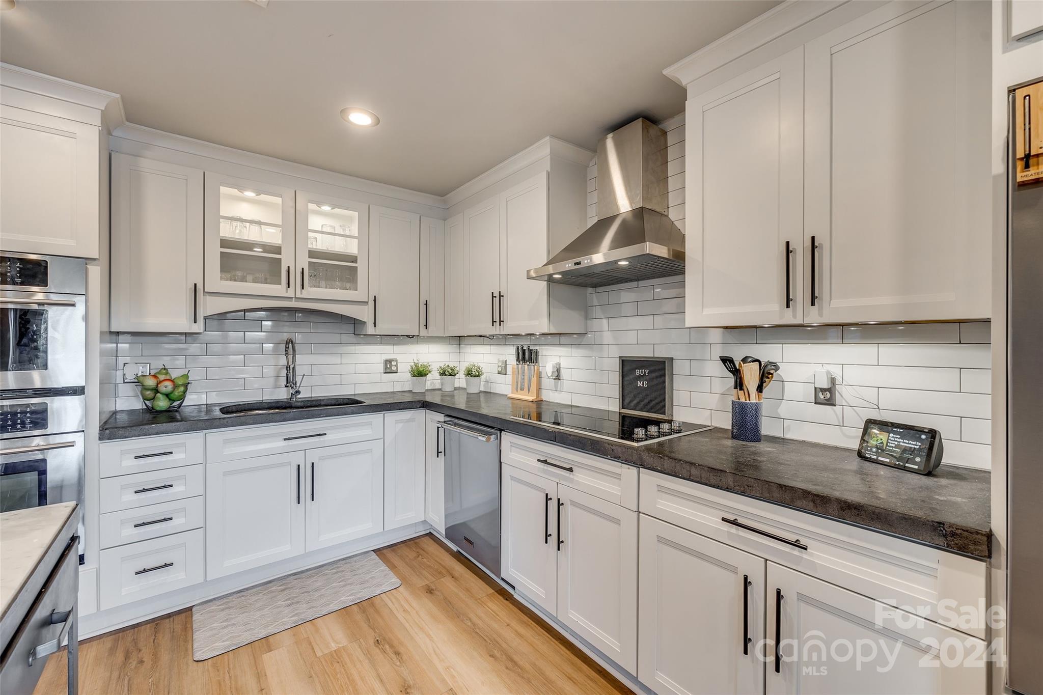 Tega Cay - Residential