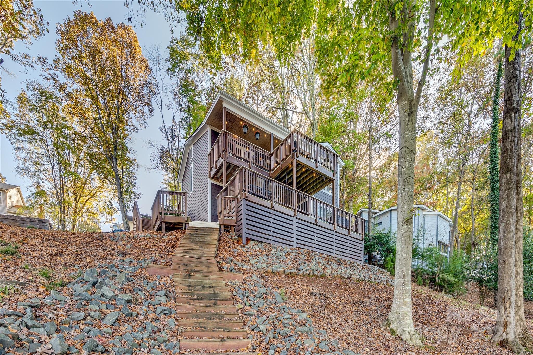 Tega Cay - Residential