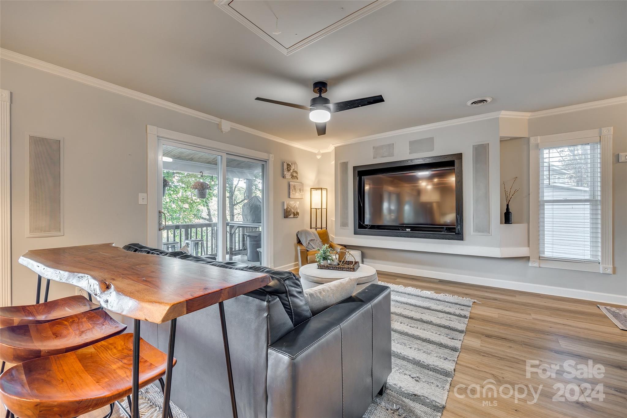 Tega Cay - Residential