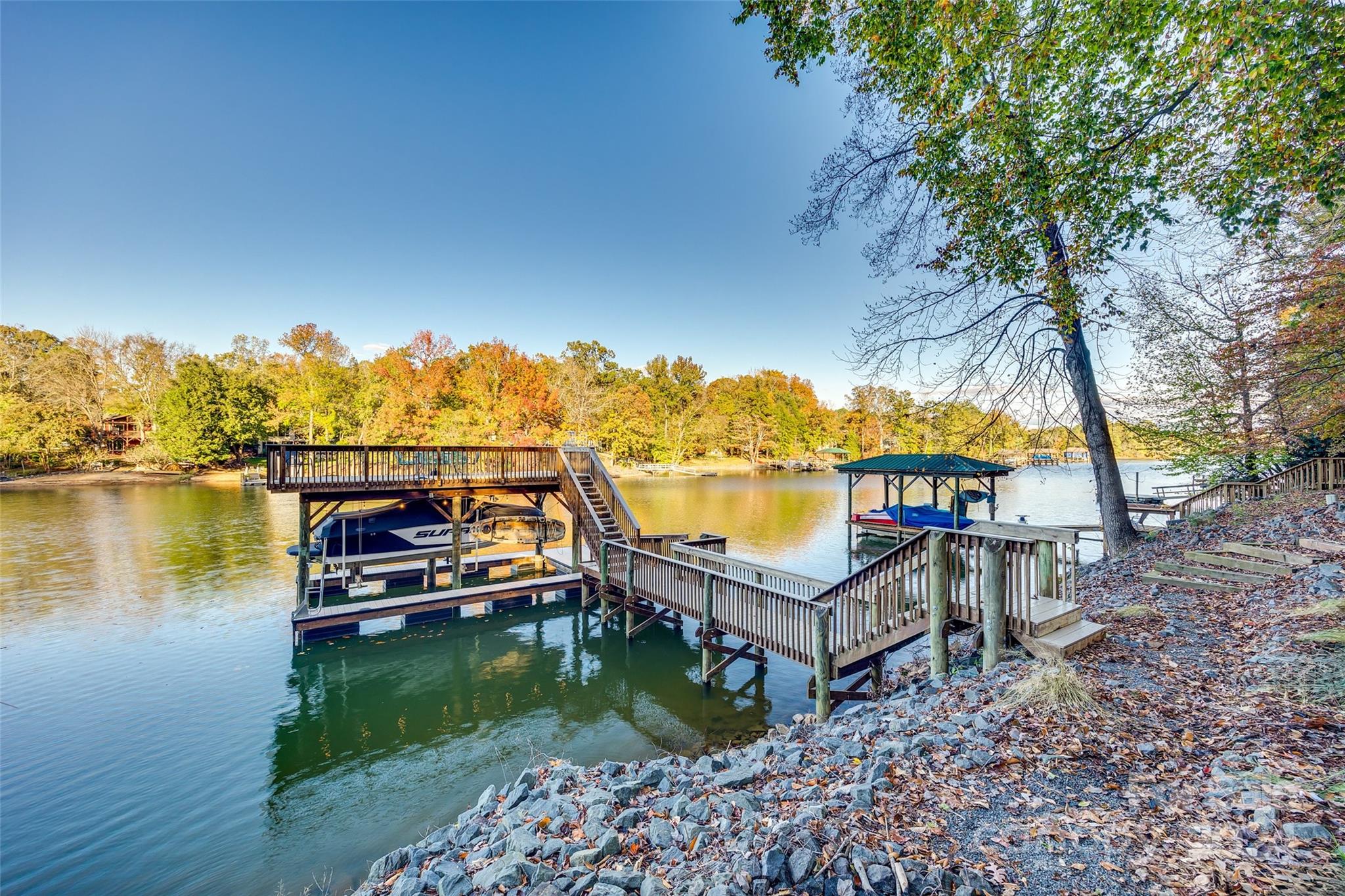 Tega Cay - Residential