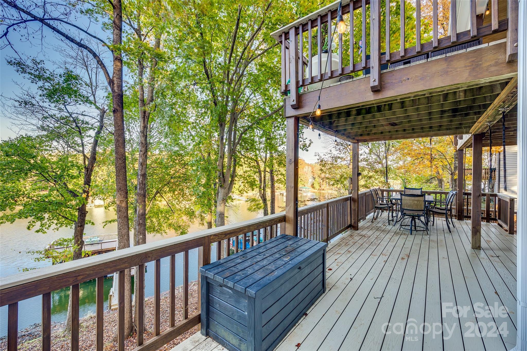 Tega Cay - Residential