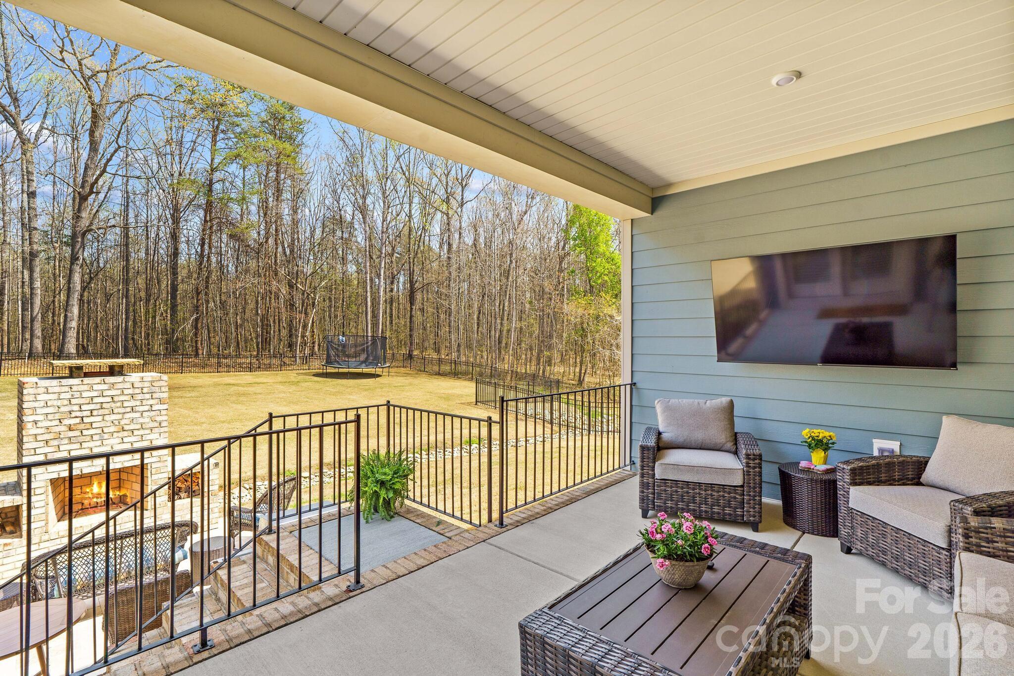 Crescent Vistas - Residential