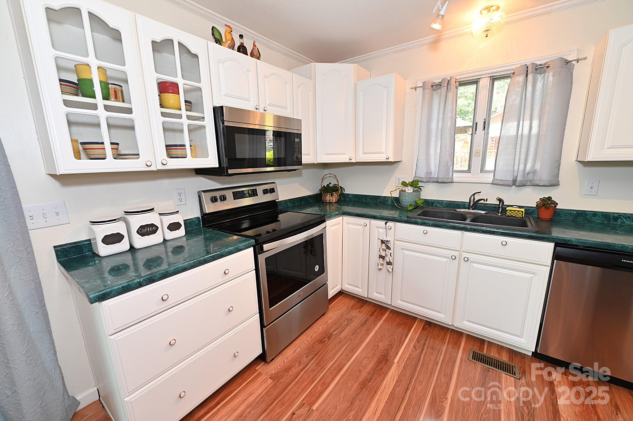 oakmont - Residential