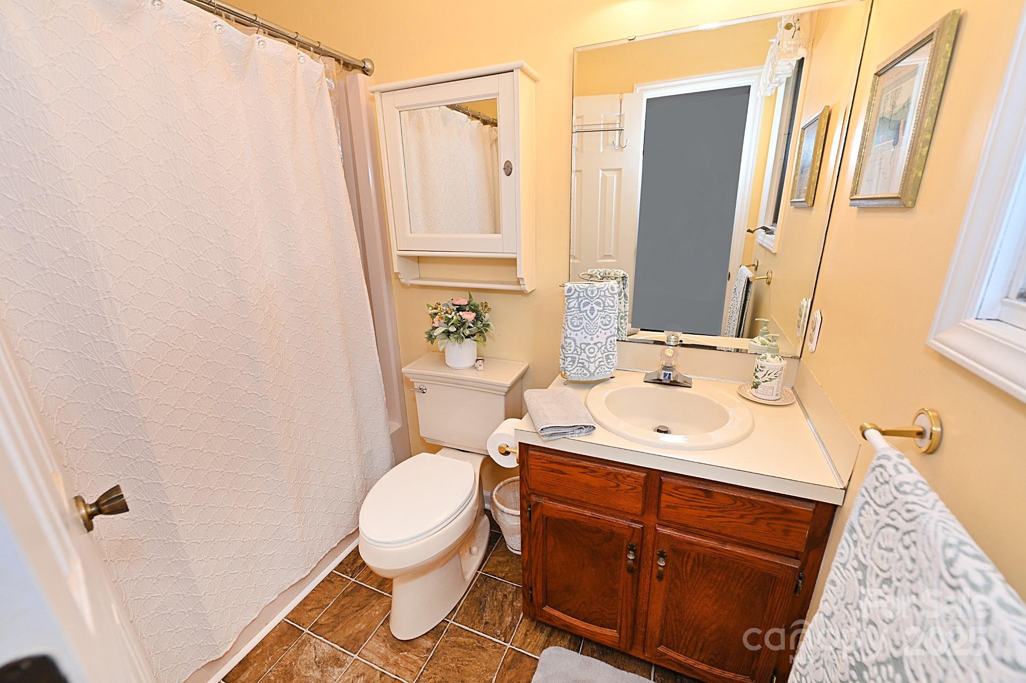 oakmont - Residential