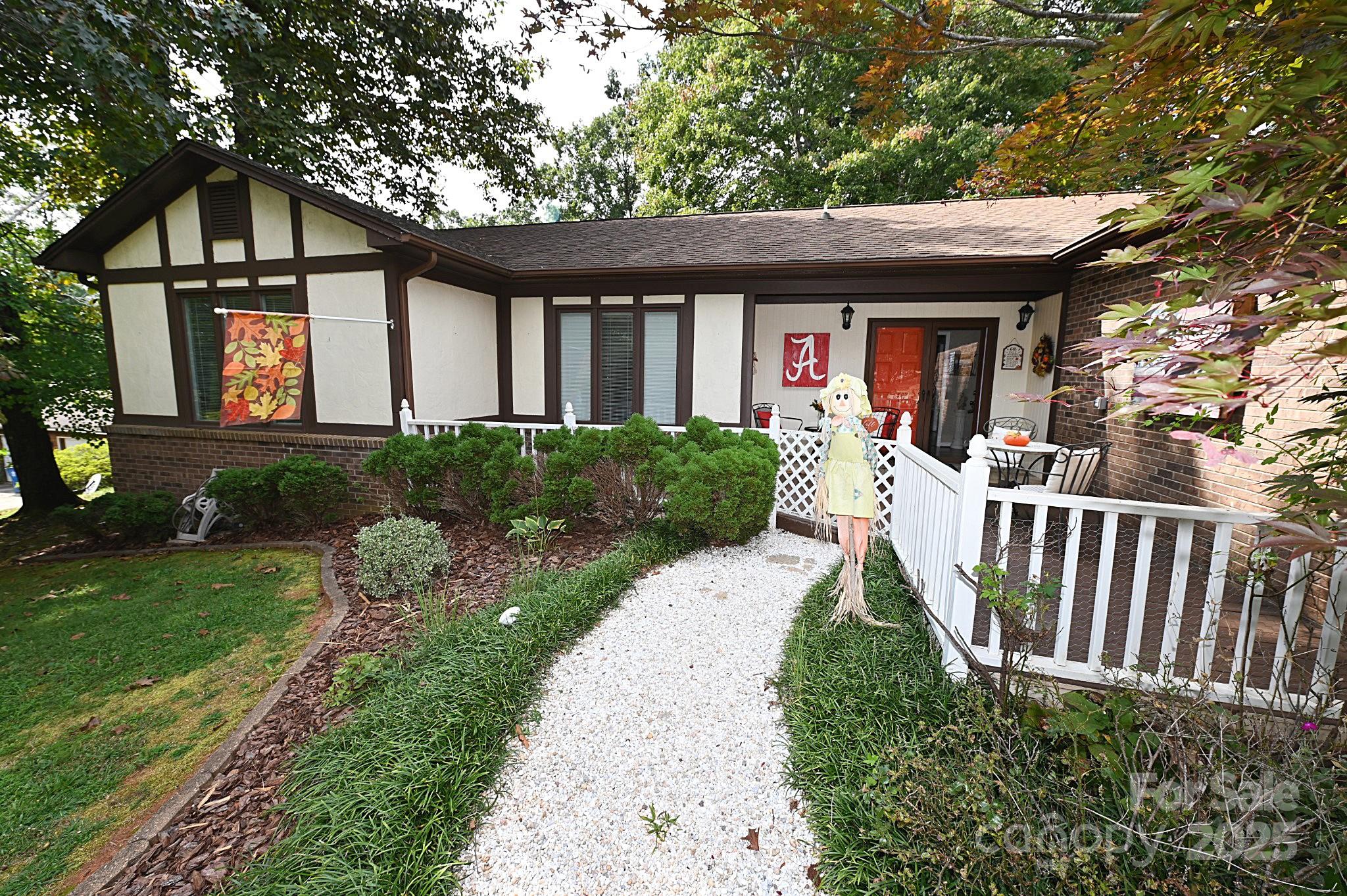 oakmont - Residential