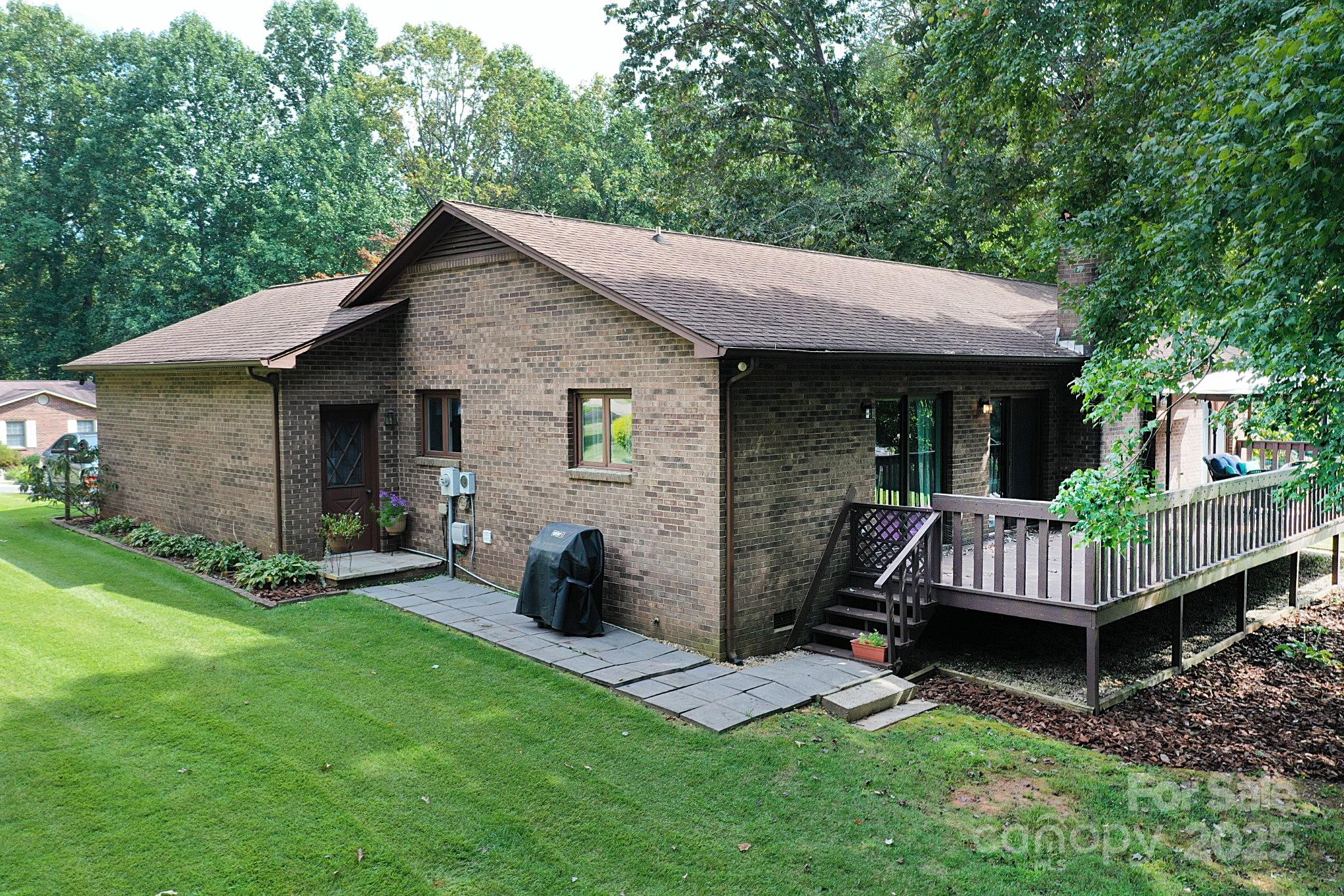 oakmont - Residential