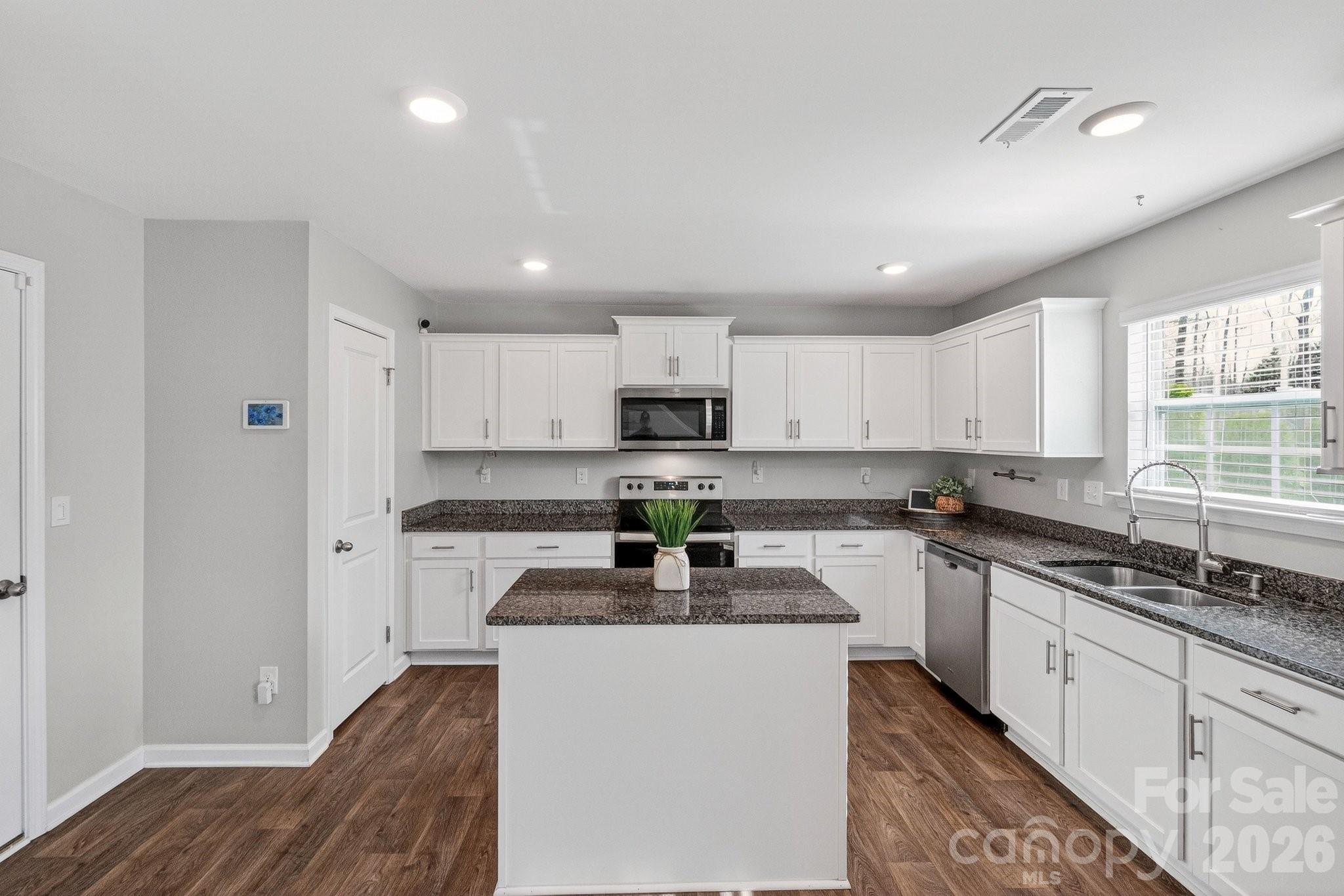 Bennington Creek - Residential