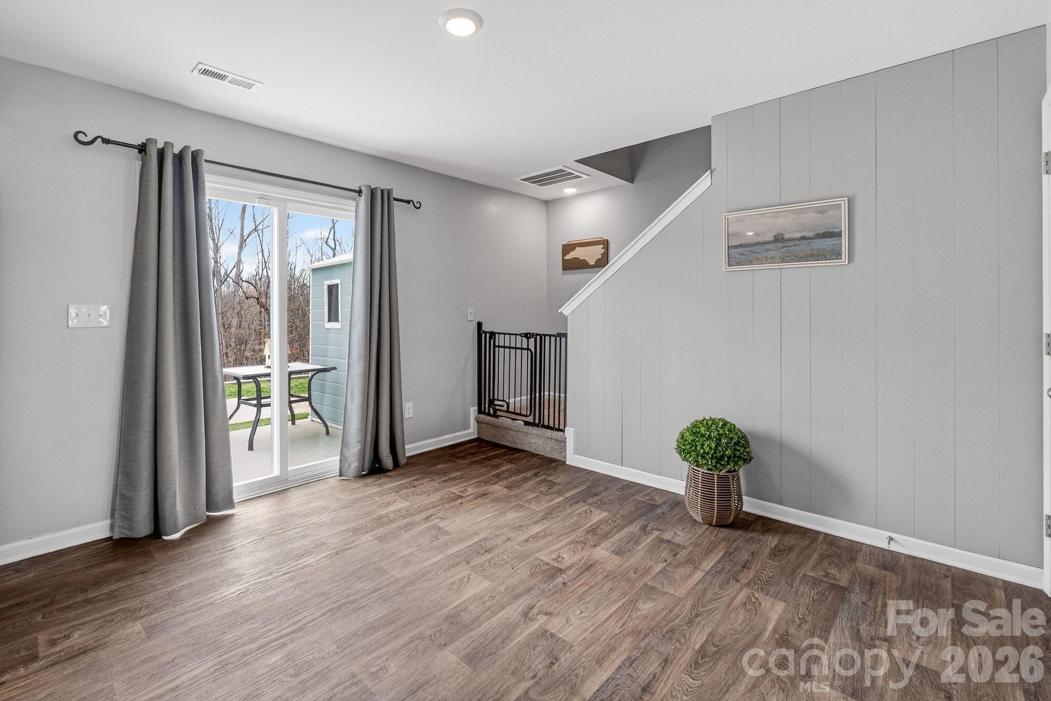 Bennington Creek - Residential