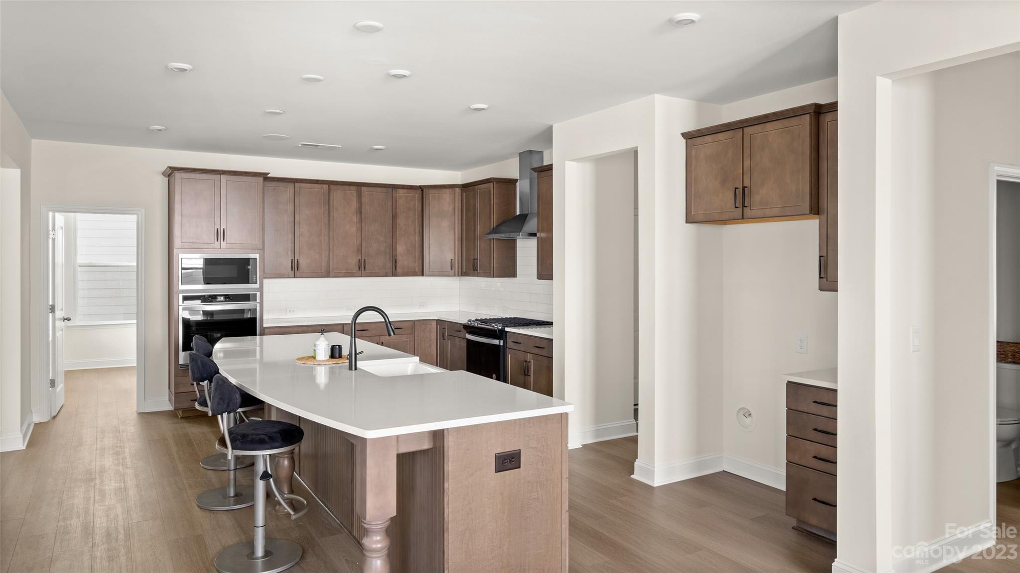 Paddlers Cove - Residential