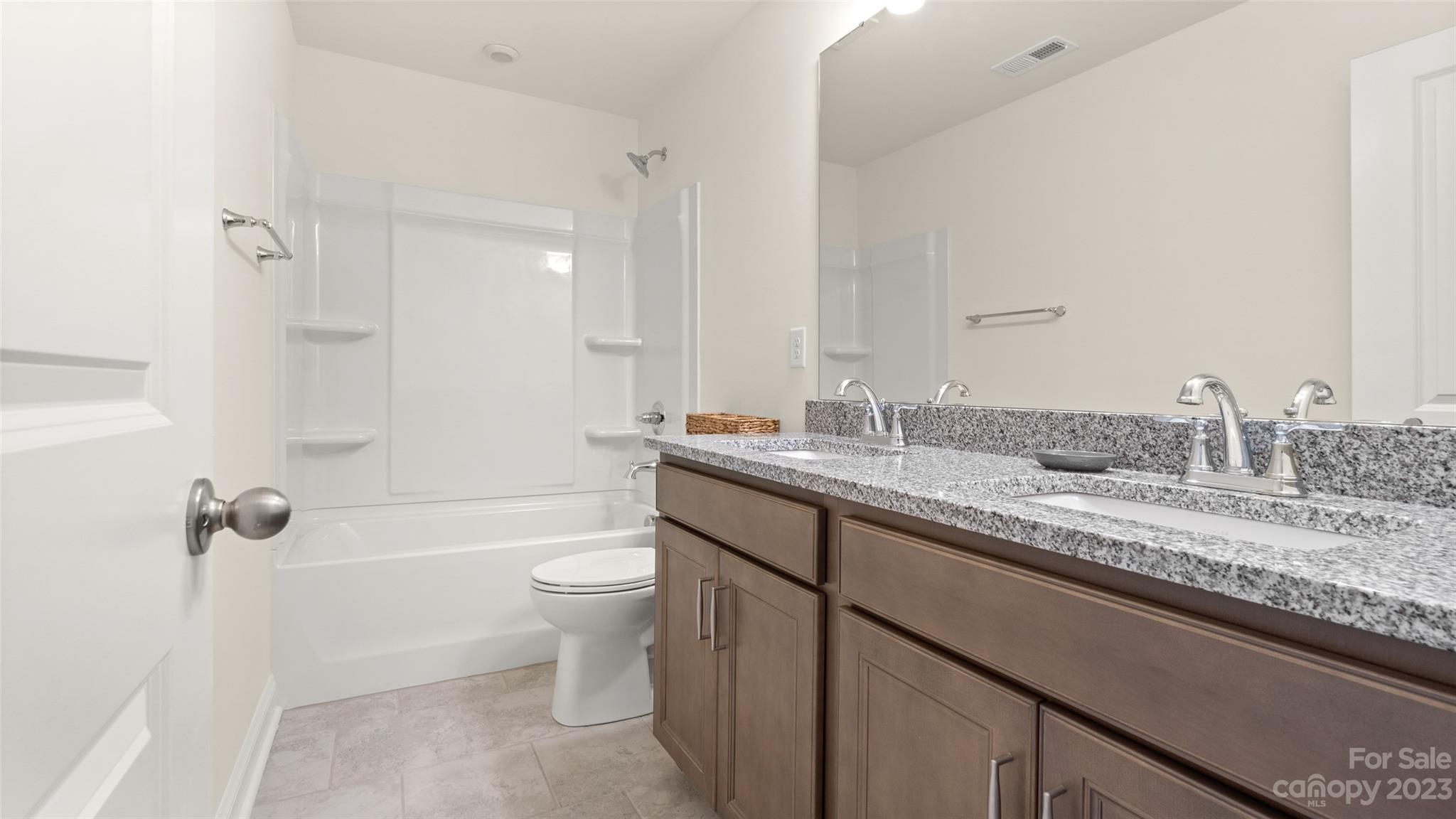 Paddlers Cove - Residential