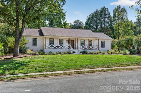 Photo of 2021 Lynbridge Drive, Charlotte, NC 28270 (MLS # 4429842)