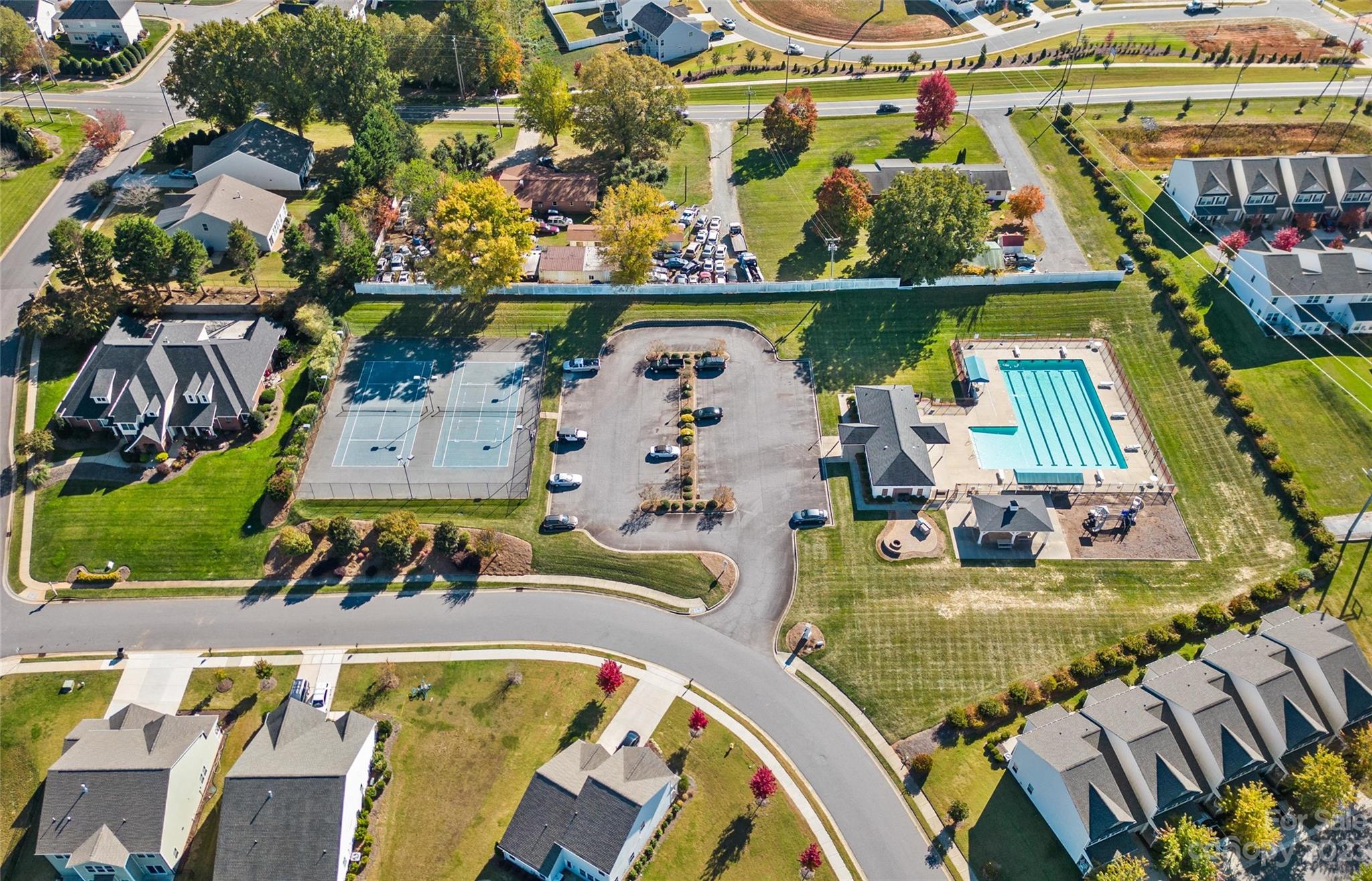 Larkin Golf Club - Residential