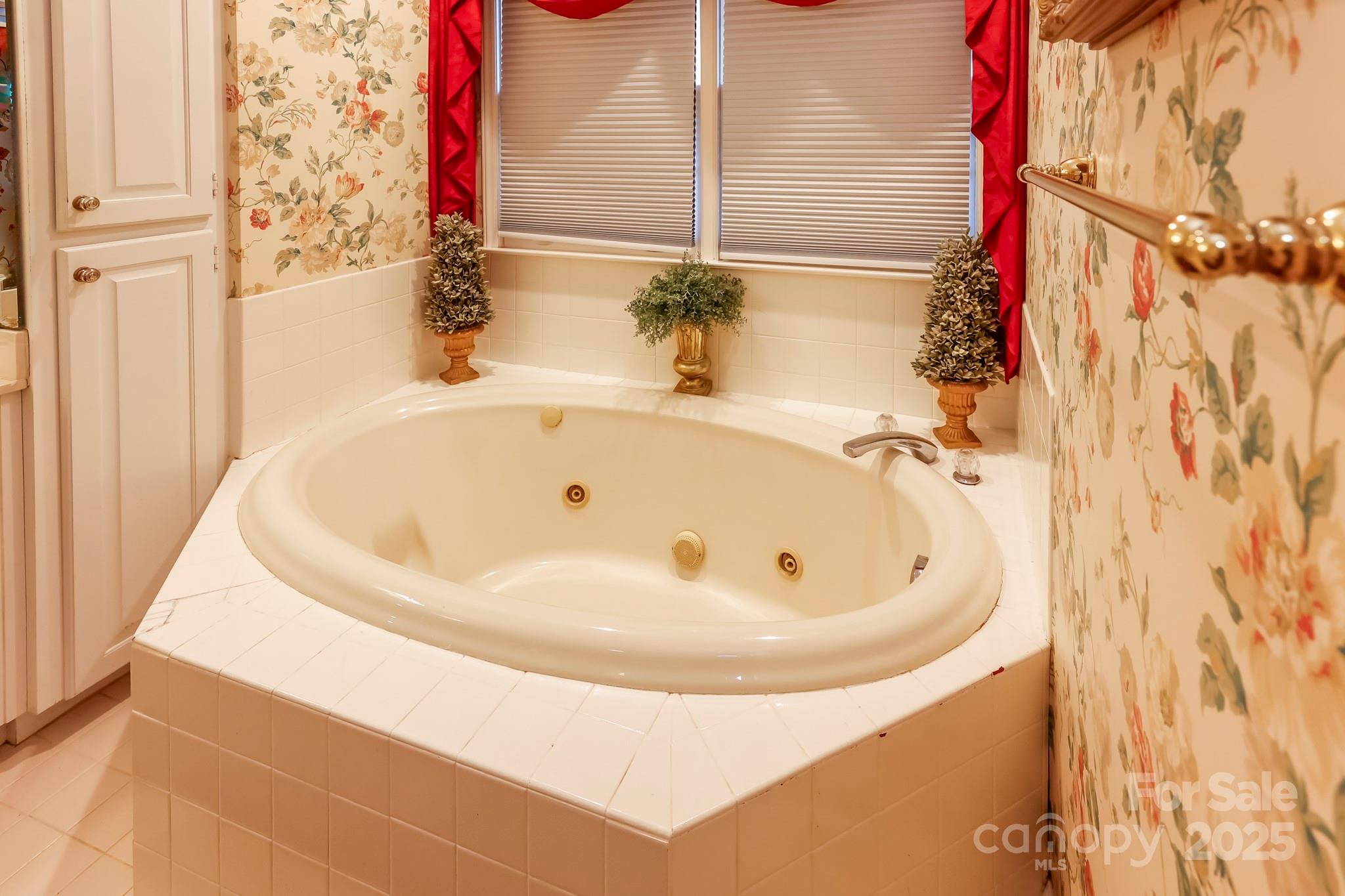 Ruth Ridge - Residential