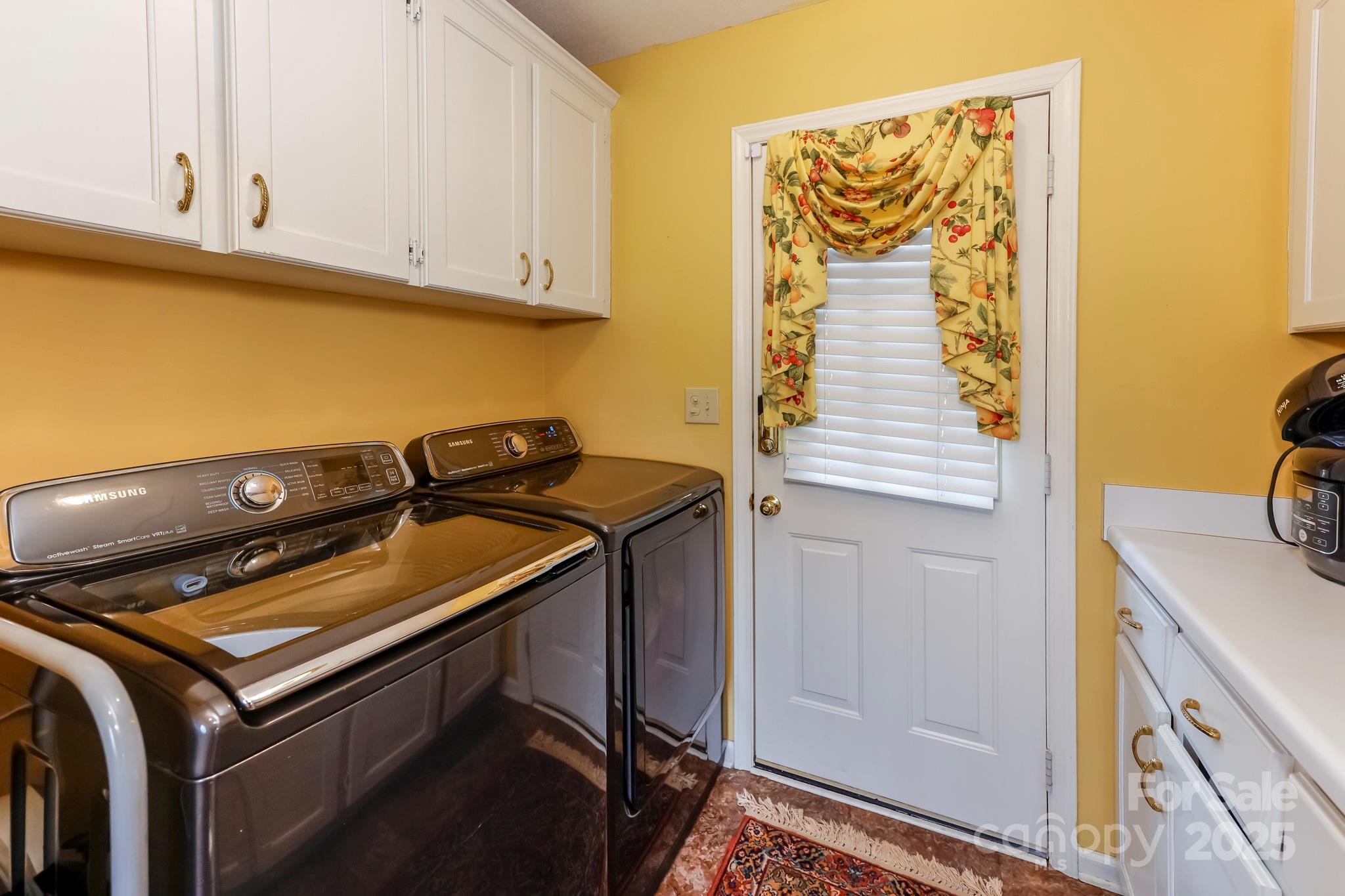 Ruth Ridge - Residential